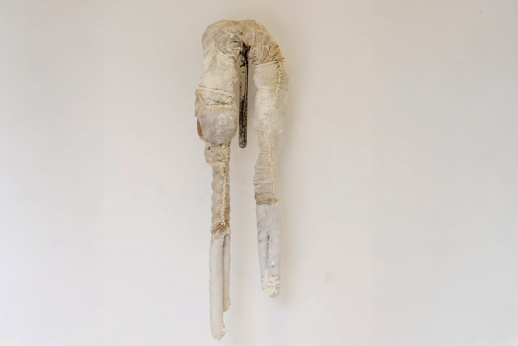 Iann An, Master of Fine Arts, 2023, Sculptural installation, student work, Whitecliffe end of year exhibition, I was spitting and it was still I, sculpture